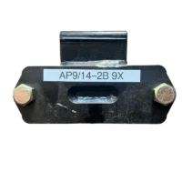 SQUARE SHOE BEHIND CUTTING EDGE + BOLT | METAL PLESS AP9/14-2B
